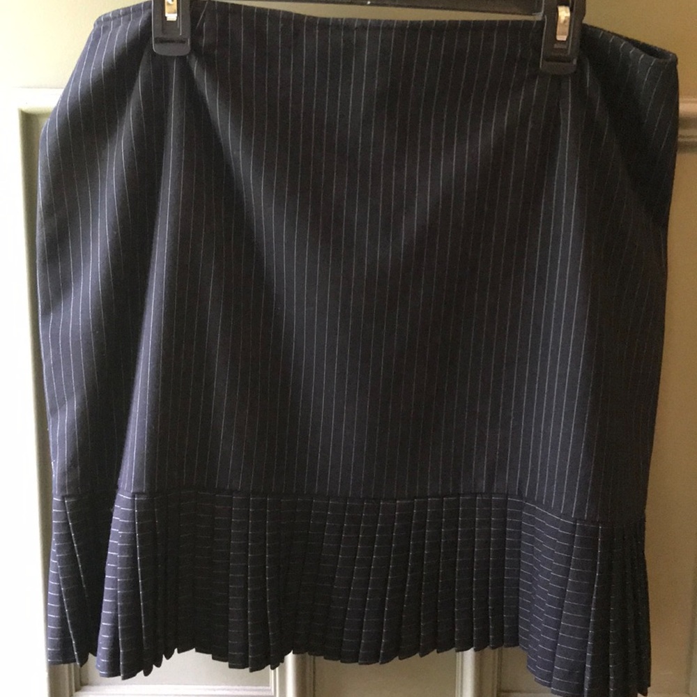 Cute Briggs Petite pinstripe pleated hem skirt